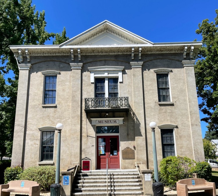 Historic Courthouse Museum (Lakeport,&nbspCA)